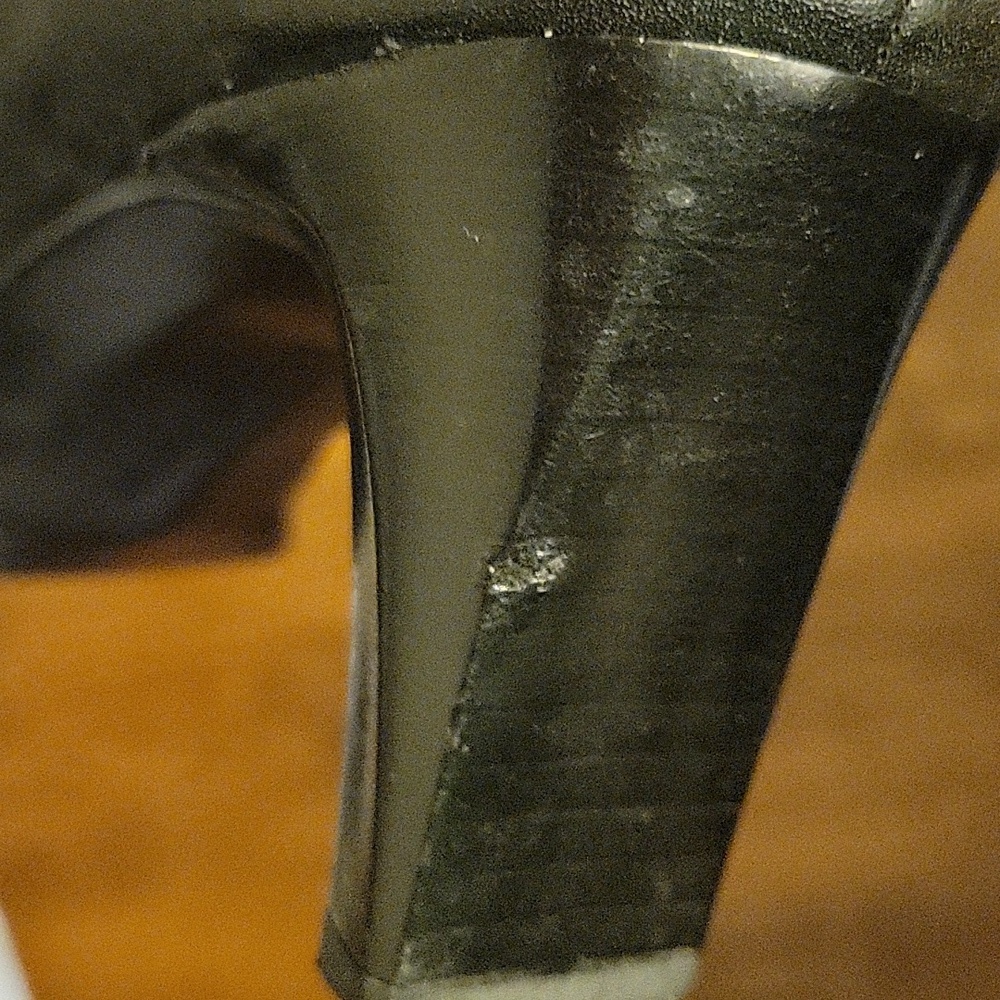 Liz Claiborne Flex Black Leather Heeled Boots with Pointed Toe & Zipper Size 8 - Picture 9 of 9